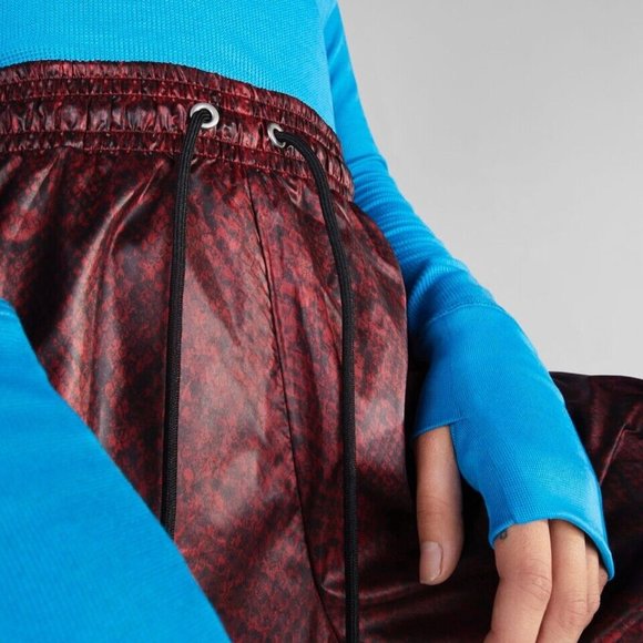 NWT $85 NIKE Women S High Rise Woven Python Snake Print Joggers Pant Sportswear - Picture 11 of 14